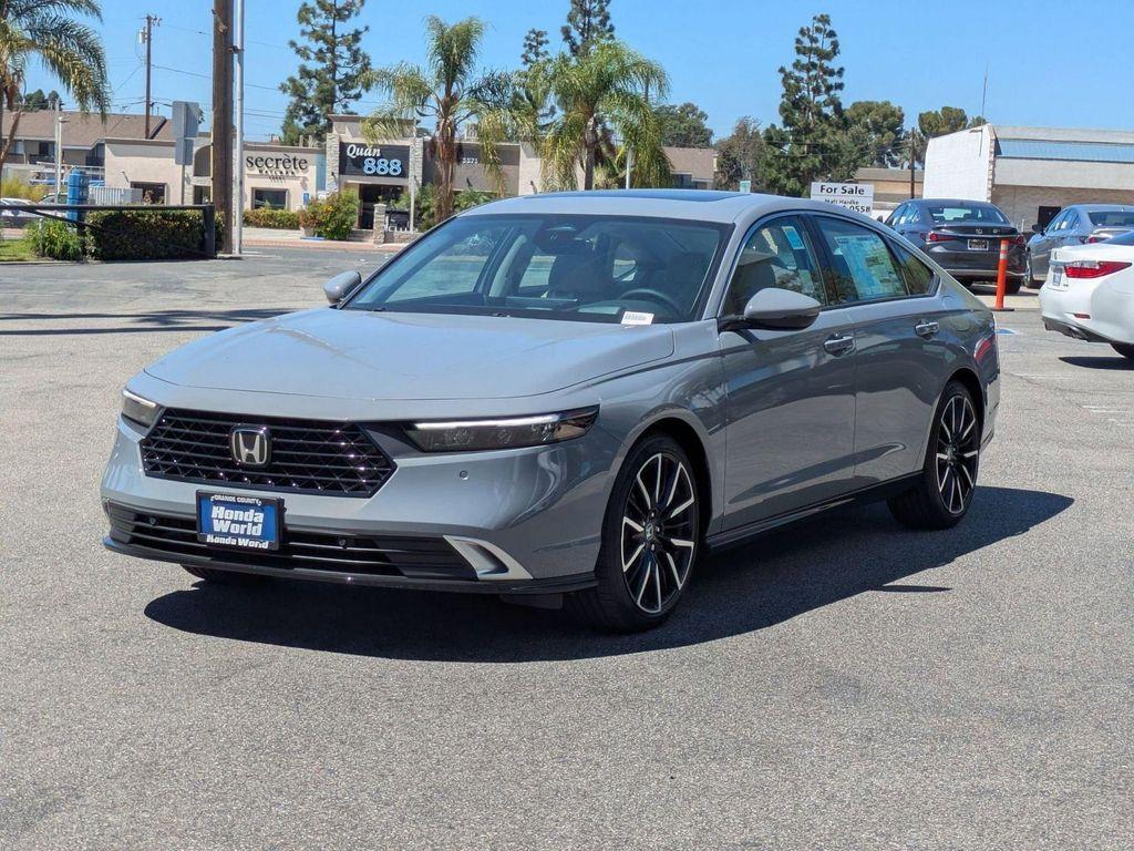 new 2025 Honda Accord Hybrid car, priced at $40,905