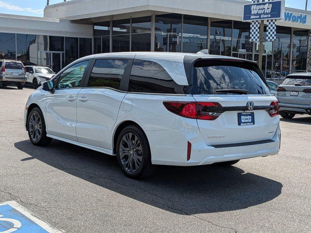 new 2026 Honda Odyssey car, priced at $49,445