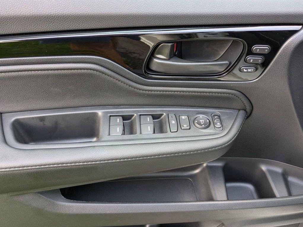 new 2026 Honda Odyssey car, priced at $49,445