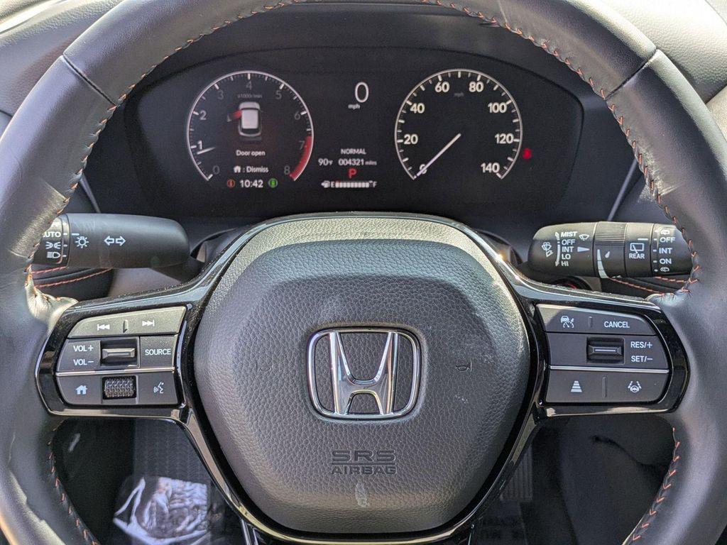 used 2025 Honda HR-V car, priced at $30,998