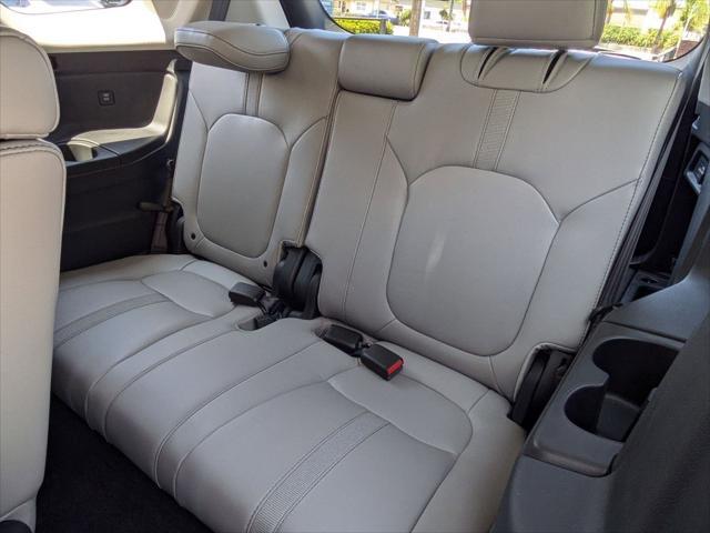 new 2025 Honda Pilot car, priced at $52,950