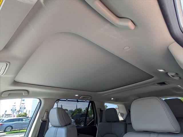 new 2025 Honda Pilot car, priced at $52,950