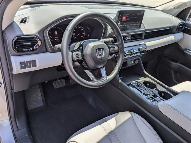new 2025 Honda Pilot car, priced at $52,950