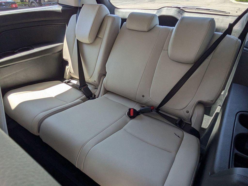 new 2026 Honda Odyssey car, priced at $44,290