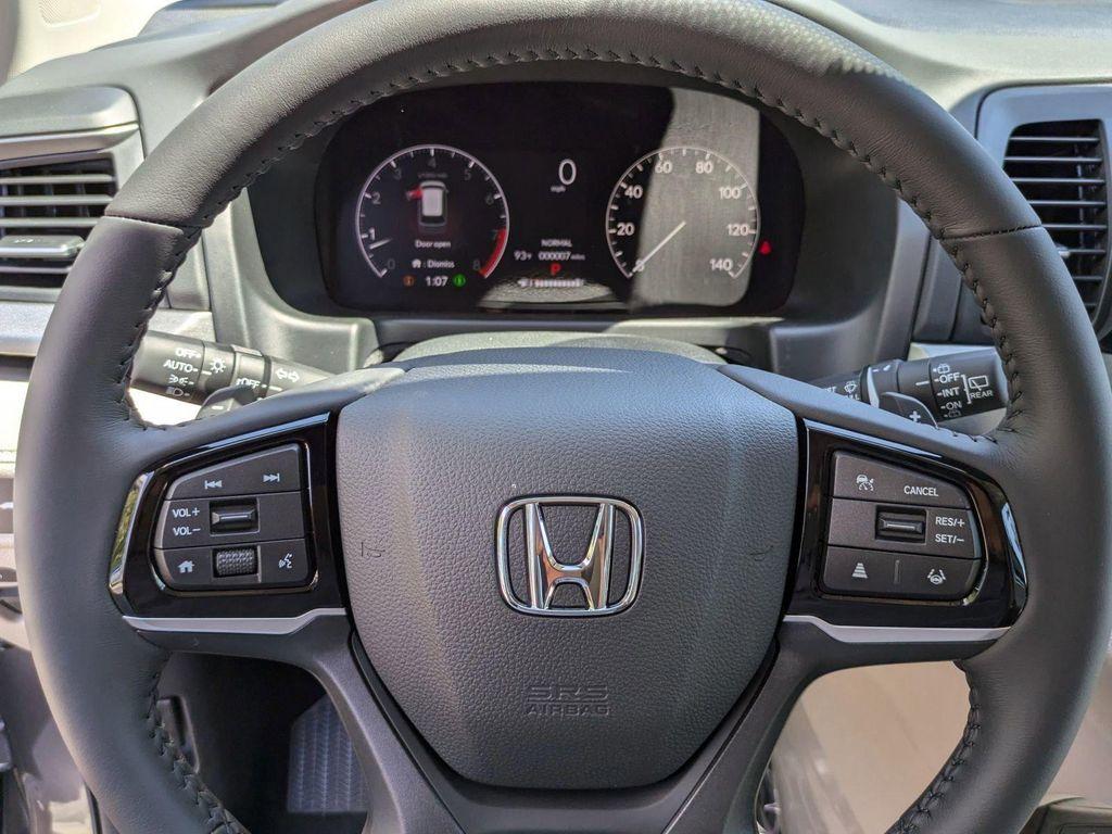 new 2026 Honda Odyssey car, priced at $44,290