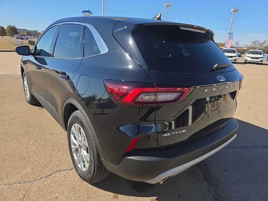 used 2024 Ford Escape car, priced at $22,885