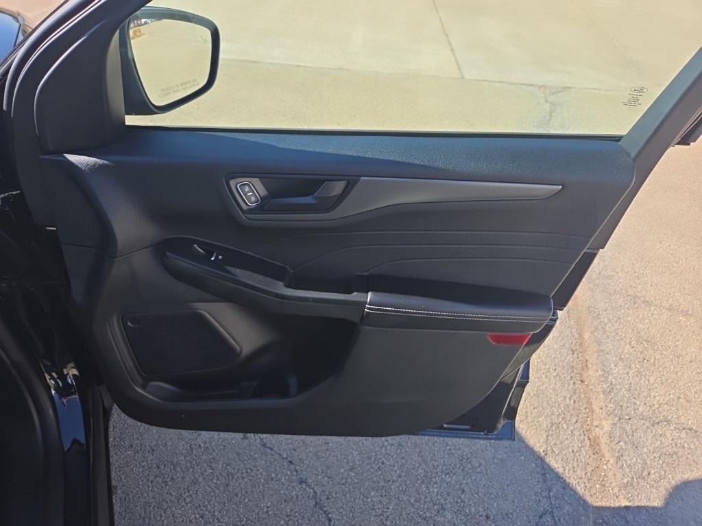 used 2024 Ford Escape car, priced at $22,885