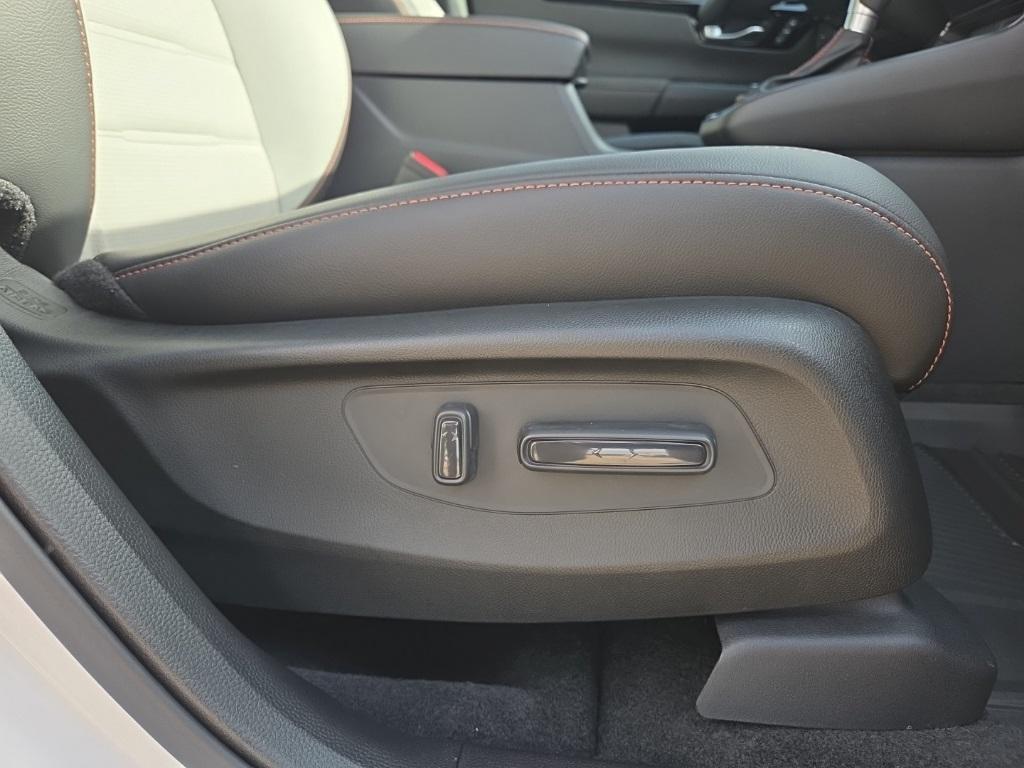 new 2026 Honda CR-V Hybrid car, priced at $41,489