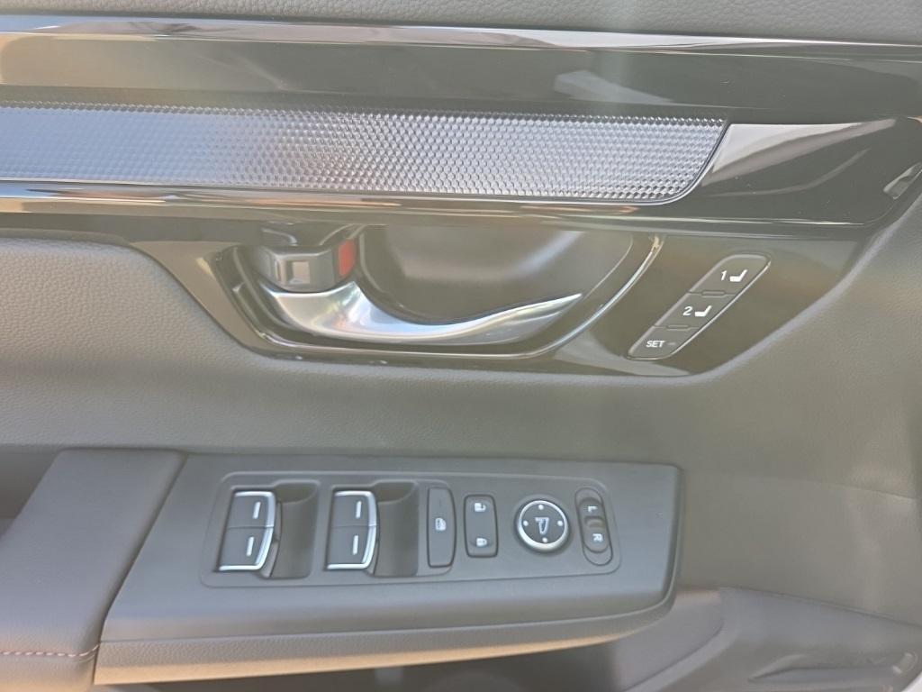 new 2026 Honda CR-V Hybrid car, priced at $41,489