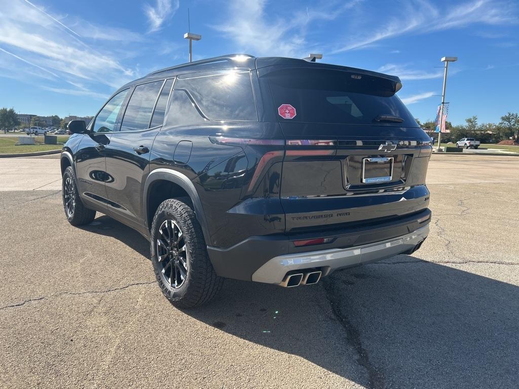 used 2025 Chevrolet Traverse car, priced at $48,298