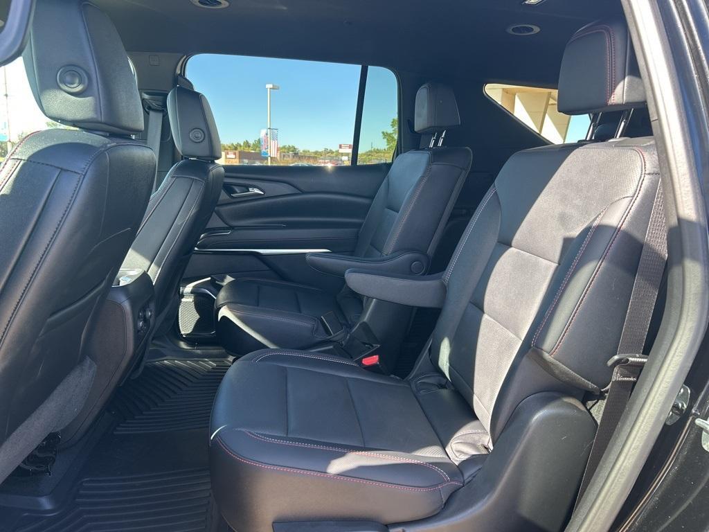 used 2025 Chevrolet Traverse car, priced at $48,298