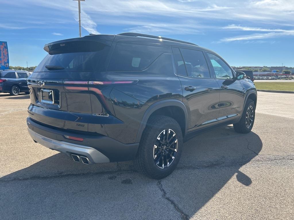 used 2025 Chevrolet Traverse car, priced at $48,298