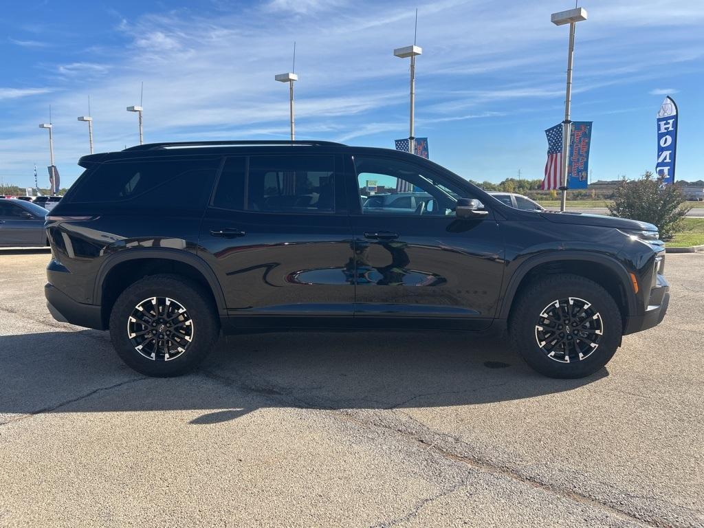 used 2025 Chevrolet Traverse car, priced at $48,298