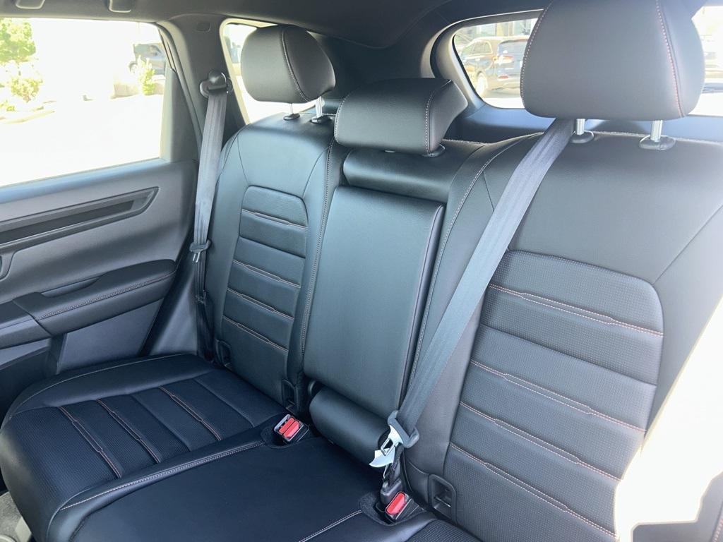 new 2026 Honda CR-V Hybrid car, priced at $39,983