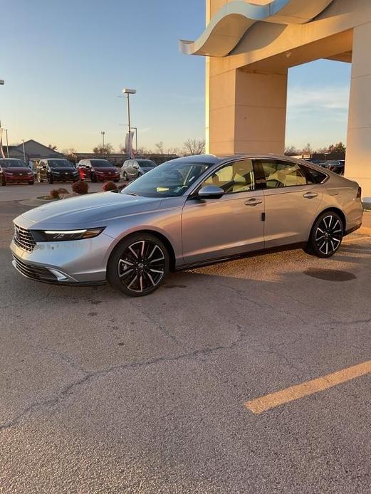 new 2025 Honda Accord Hybrid car, priced at $38,166