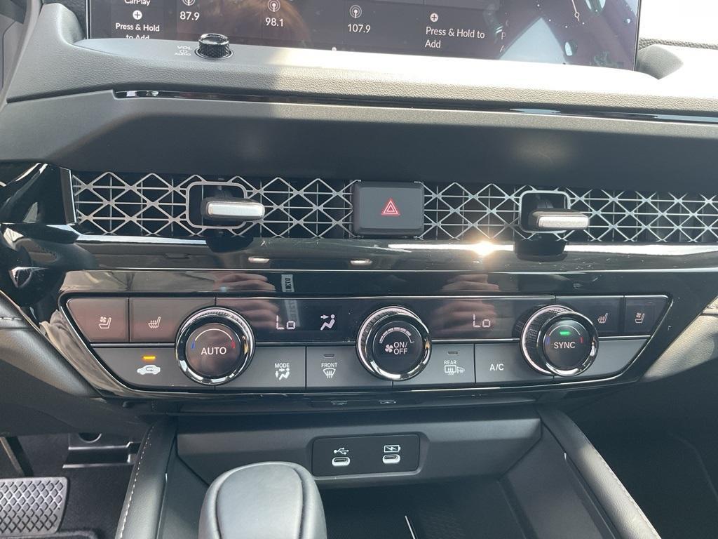 new 2025 Honda Accord Hybrid car, priced at $37,820