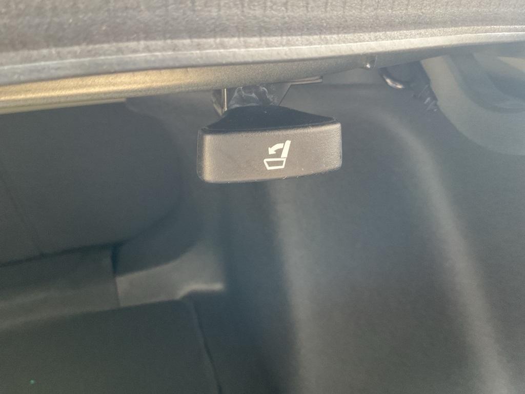 new 2025 Honda Civic Hybrid car, priced at $29,600