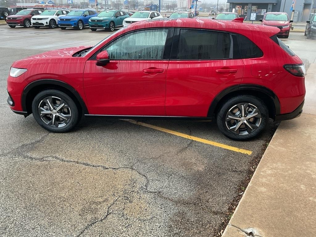 new 2025 Honda HR-V car, priced at $30,309