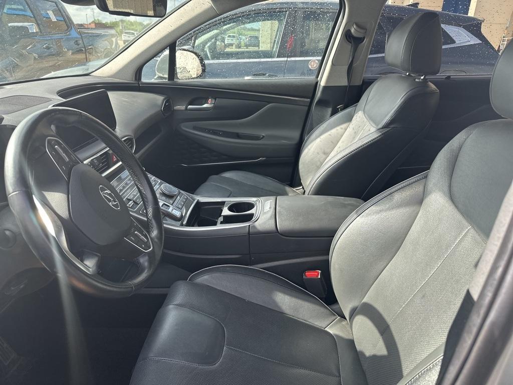 used 2023 Hyundai Santa Fe car, priced at $25,990
