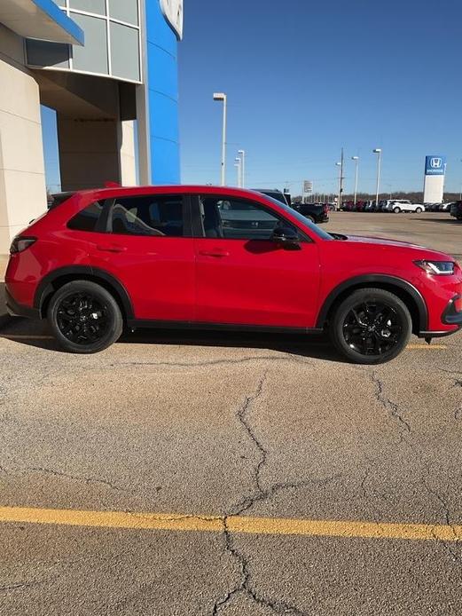 new 2025 Honda HR-V car, priced at $27,959