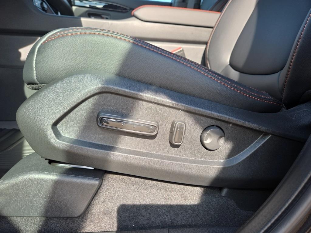 new 2025 Honda Pilot car, priced at $48,032