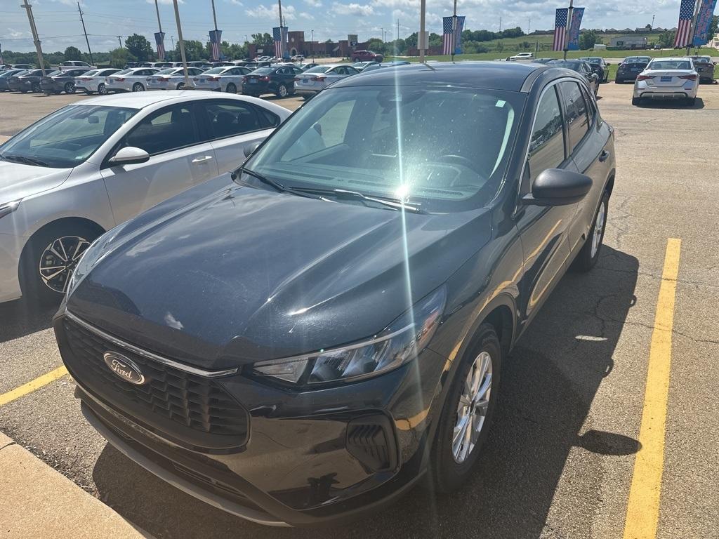 used 2024 Ford Escape car, priced at $25,490