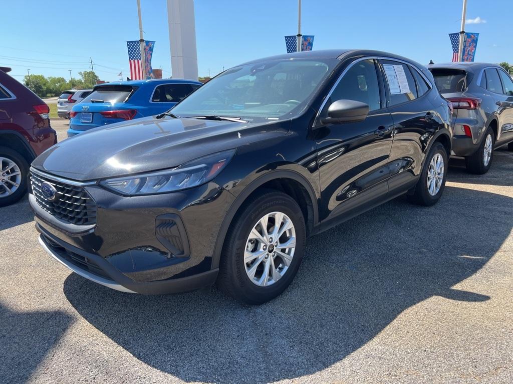 used 2024 Ford Escape car, priced at $24,397