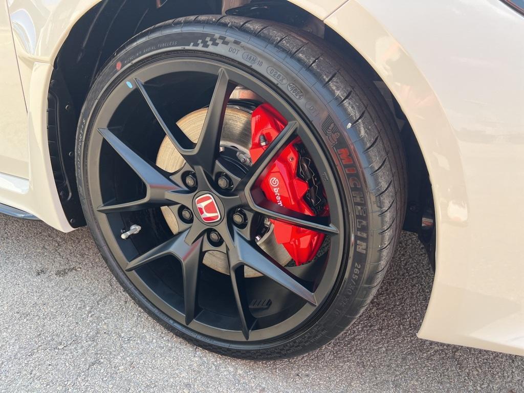 new 2025 Honda Civic Type R car, priced at $47,500