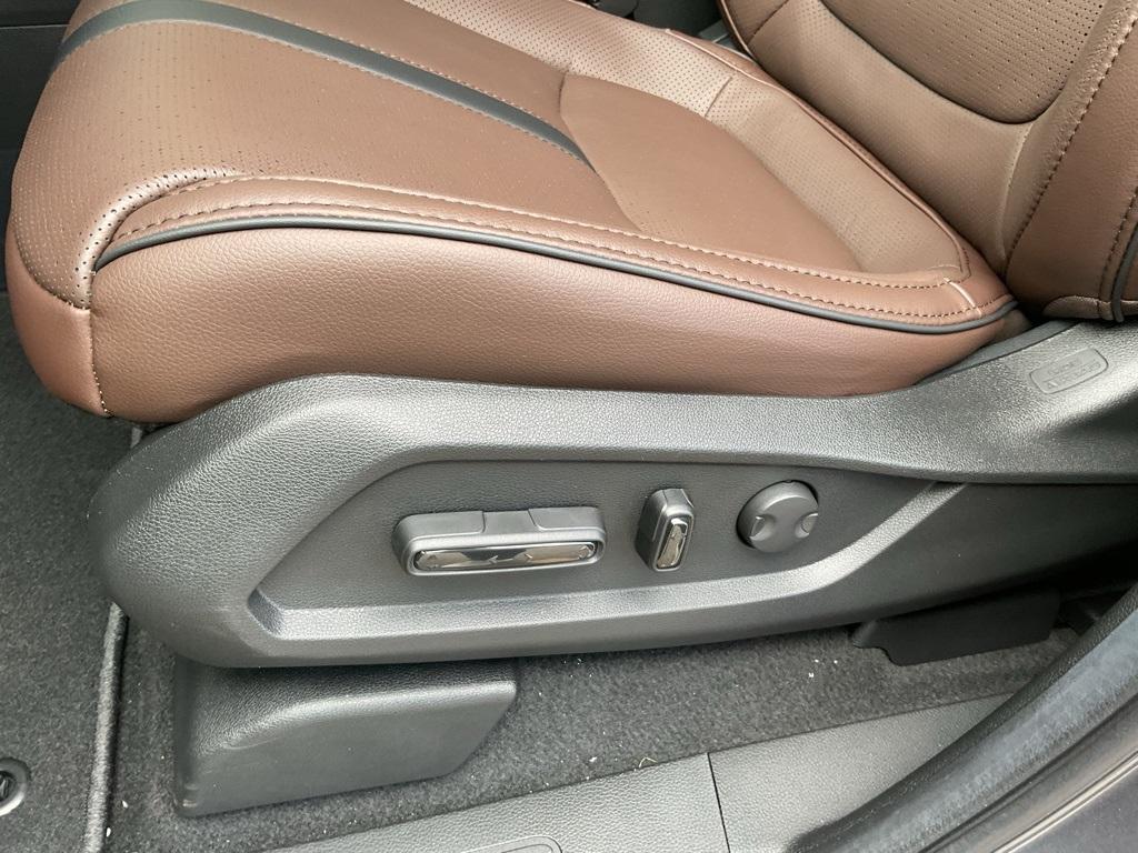 new 2025 Honda Pilot car, priced at $50,378