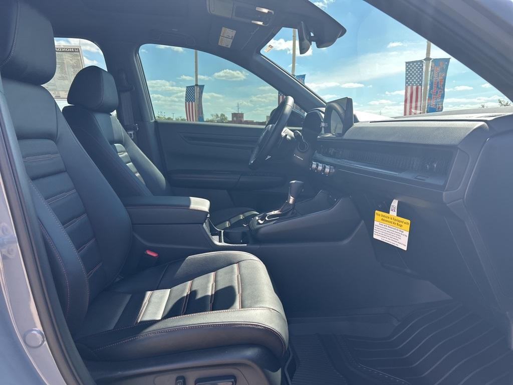 new 2026 Honda CR-V Hybrid car, priced at $40,415