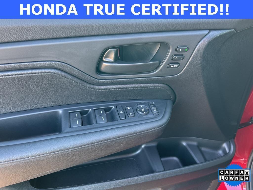 used 2025 Honda Odyssey car, priced at $42,302