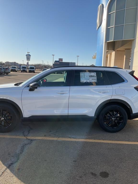 new 2025 Honda CR-V Hybrid car, priced at $35,004