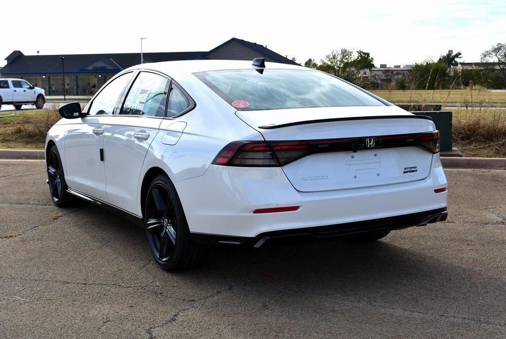 new 2025 Honda Accord Hybrid car, priced at $35,263