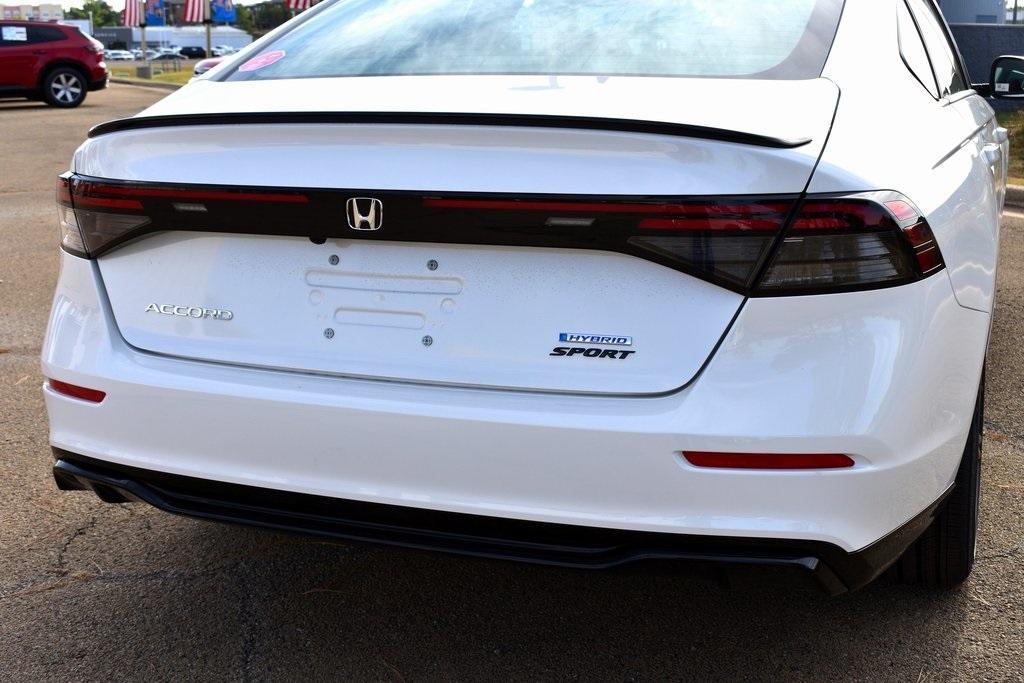 new 2025 Honda Accord Hybrid car, priced at $35,263