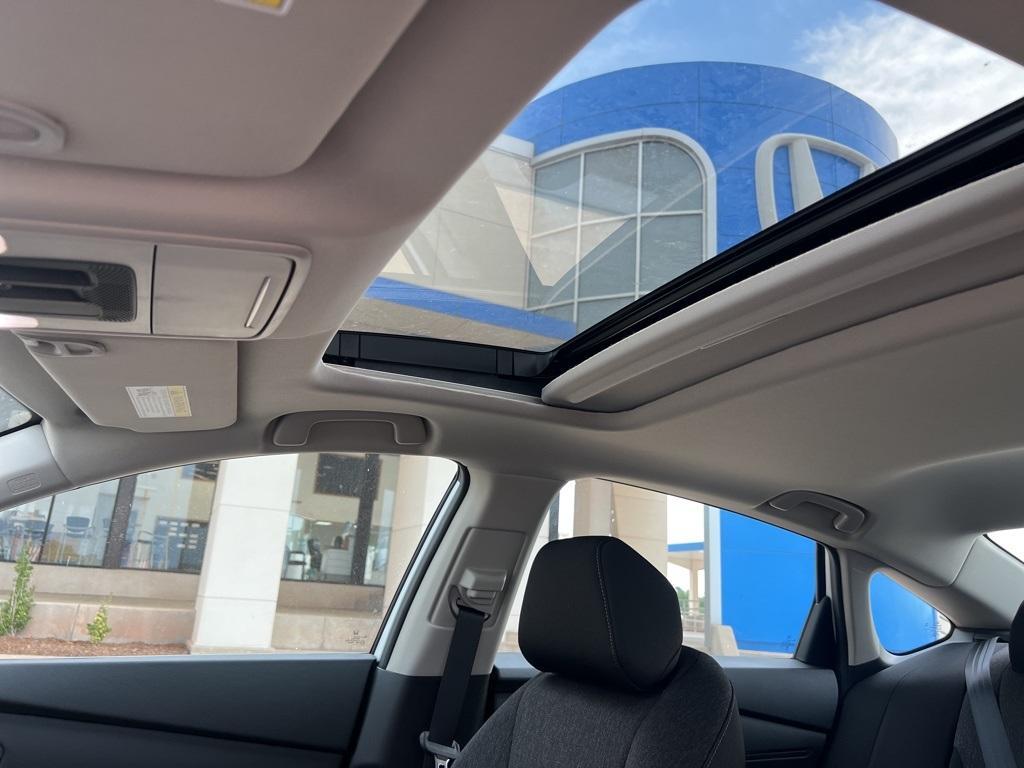 new 2025 Honda Accord car, priced at $30,906