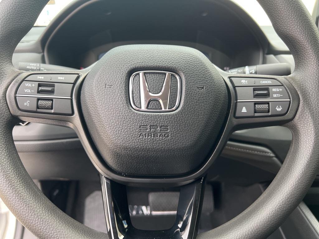 new 2025 Honda Accord car, priced at $30,906