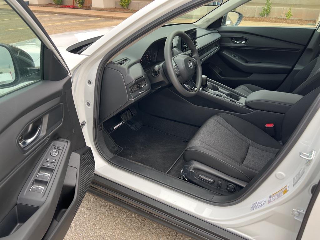 new 2025 Honda Accord car, priced at $30,906