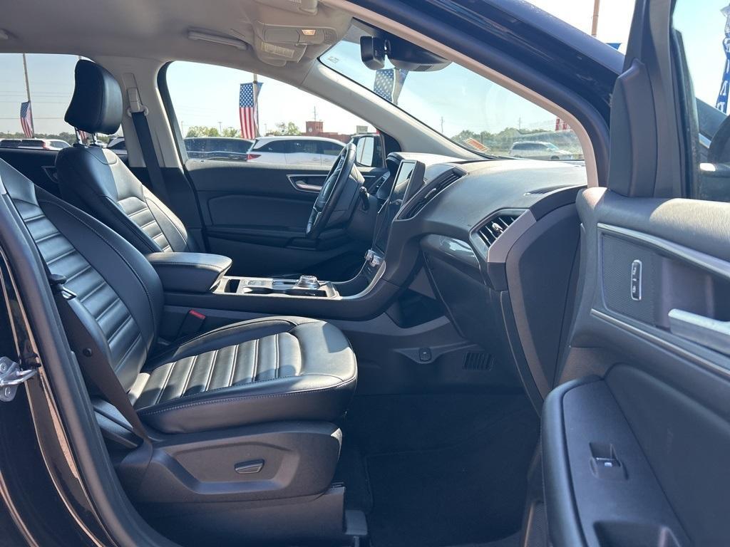 used 2024 Ford Edge car, priced at $24,902