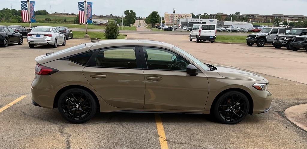new 2025 Honda Civic Hybrid car, priced at $30,417