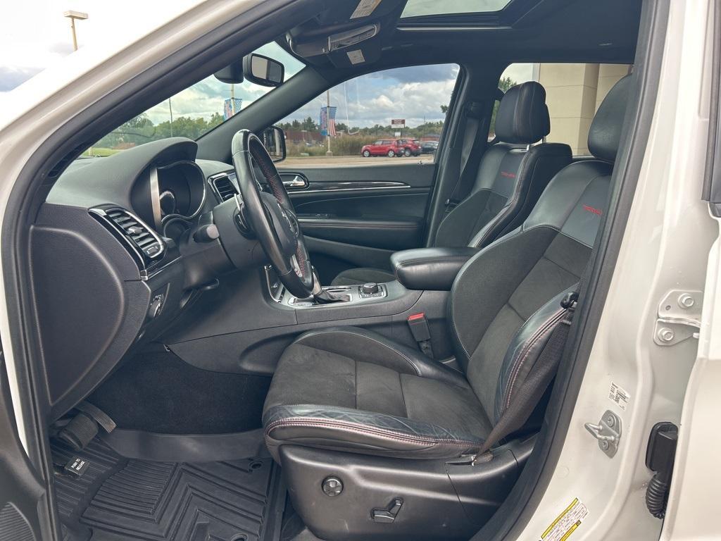 used 2020 Jeep Grand Cherokee car, priced at $25,524