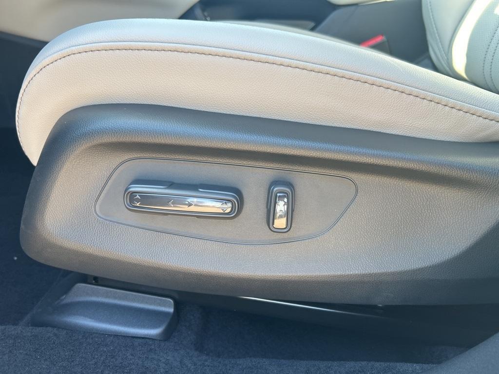 new 2026 Honda HR-V car, priced at $30,288