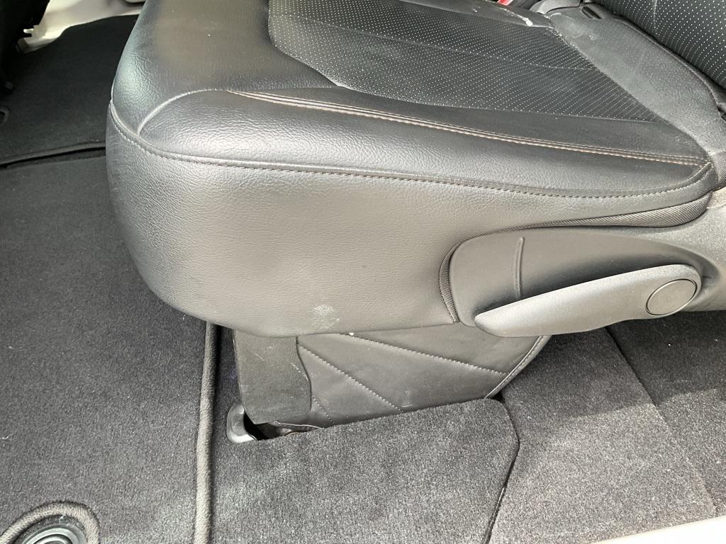 used 2022 Chrysler Pacifica car, priced at $20,900
