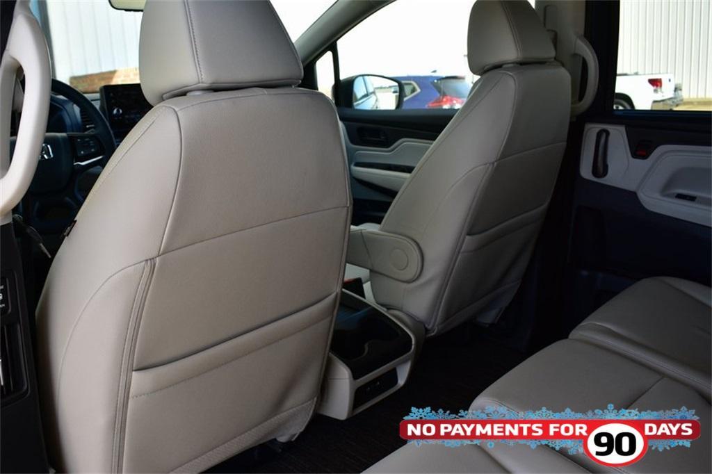 new 2025 Honda Odyssey car, priced at $40,817