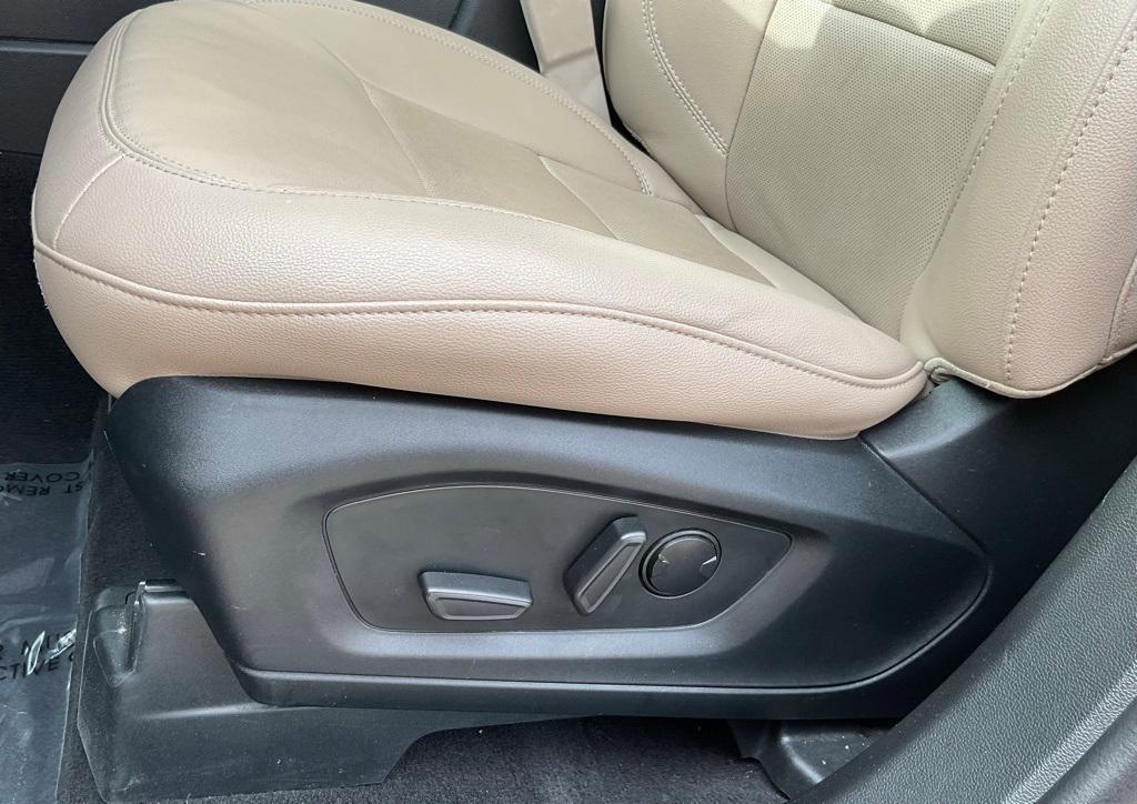 used 2023 Ford Explorer car, priced at $28,990
