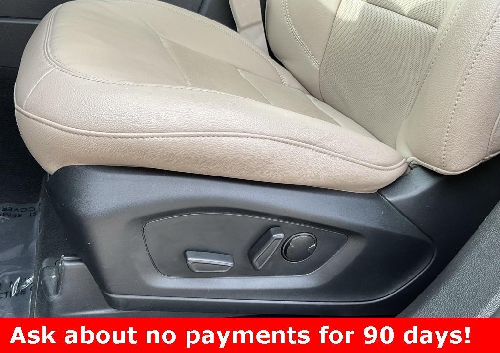 used 2023 Ford Explorer car, priced at $27,500