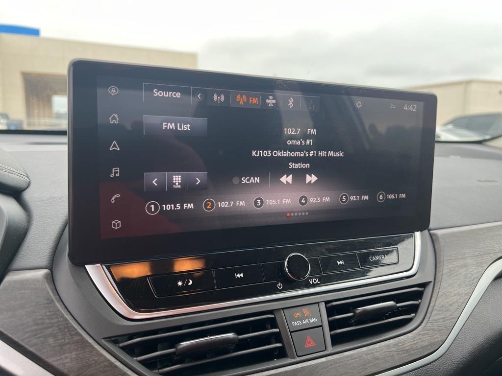 used 2023 Nissan Altima car, priced at $21,744