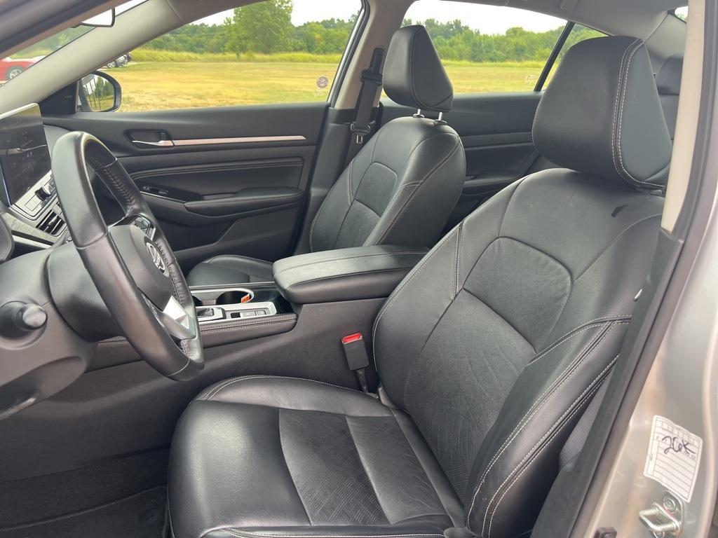 used 2023 Nissan Altima car, priced at $21,744