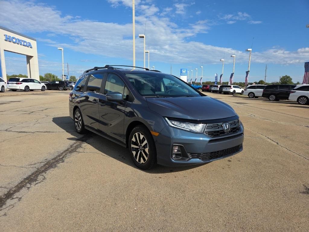 new 2026 Honda Odyssey car, priced at $43,083