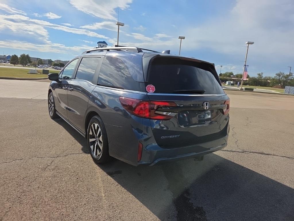 new 2026 Honda Odyssey car, priced at $43,083