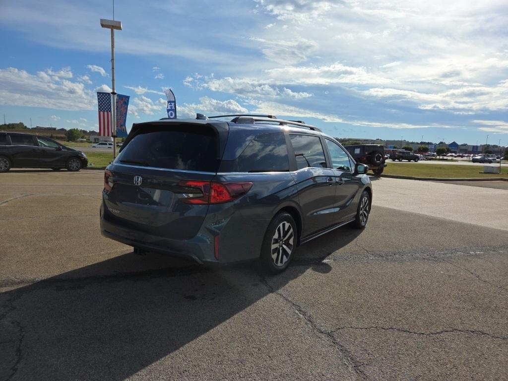 new 2026 Honda Odyssey car, priced at $43,083
